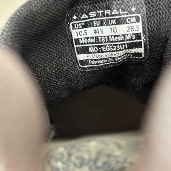 Astral TR1 Hiking Shoes Minimalist Quick Drying Men's Sz 10.5 Graphite Black - Picture 7 of 7